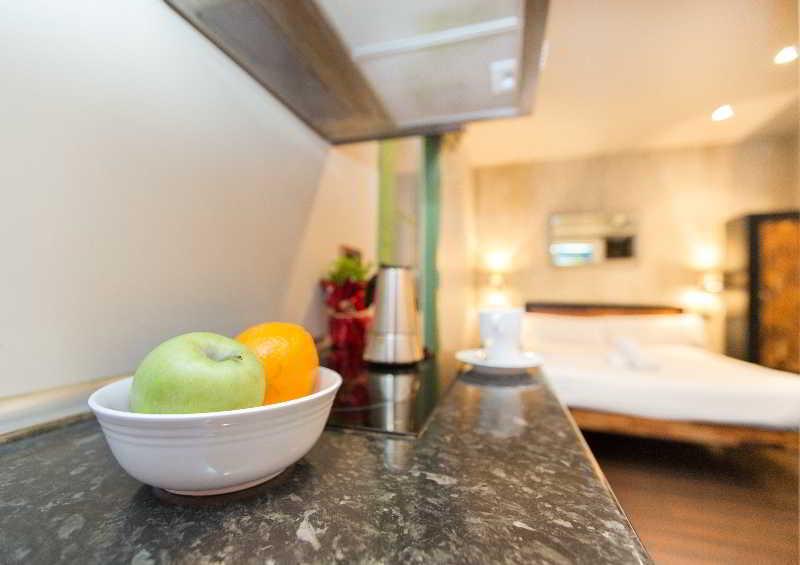 Ainb Born-Dames Apartments Barselona Dış mekan fotoğraf