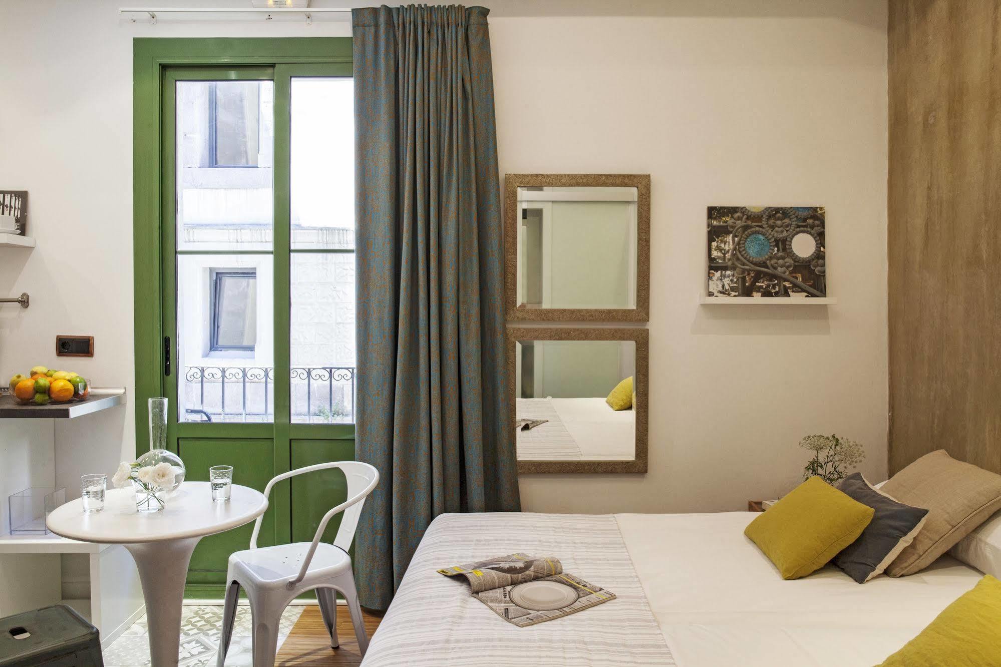 Ainb Born-Dames Apartments Barselona Dış mekan fotoğraf